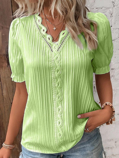 ST-dress Cut-out short-sleeved shirt