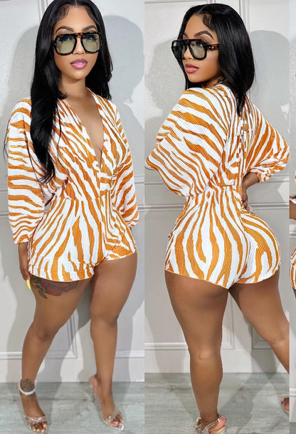 ST-dress Fashion Pit Stripe Digital Printed Long sleeved V-neck Sexy jumpsuit